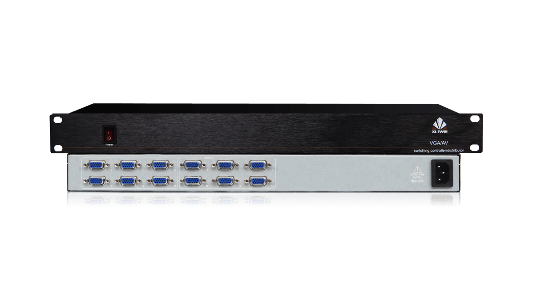 4进8出VGA分配器